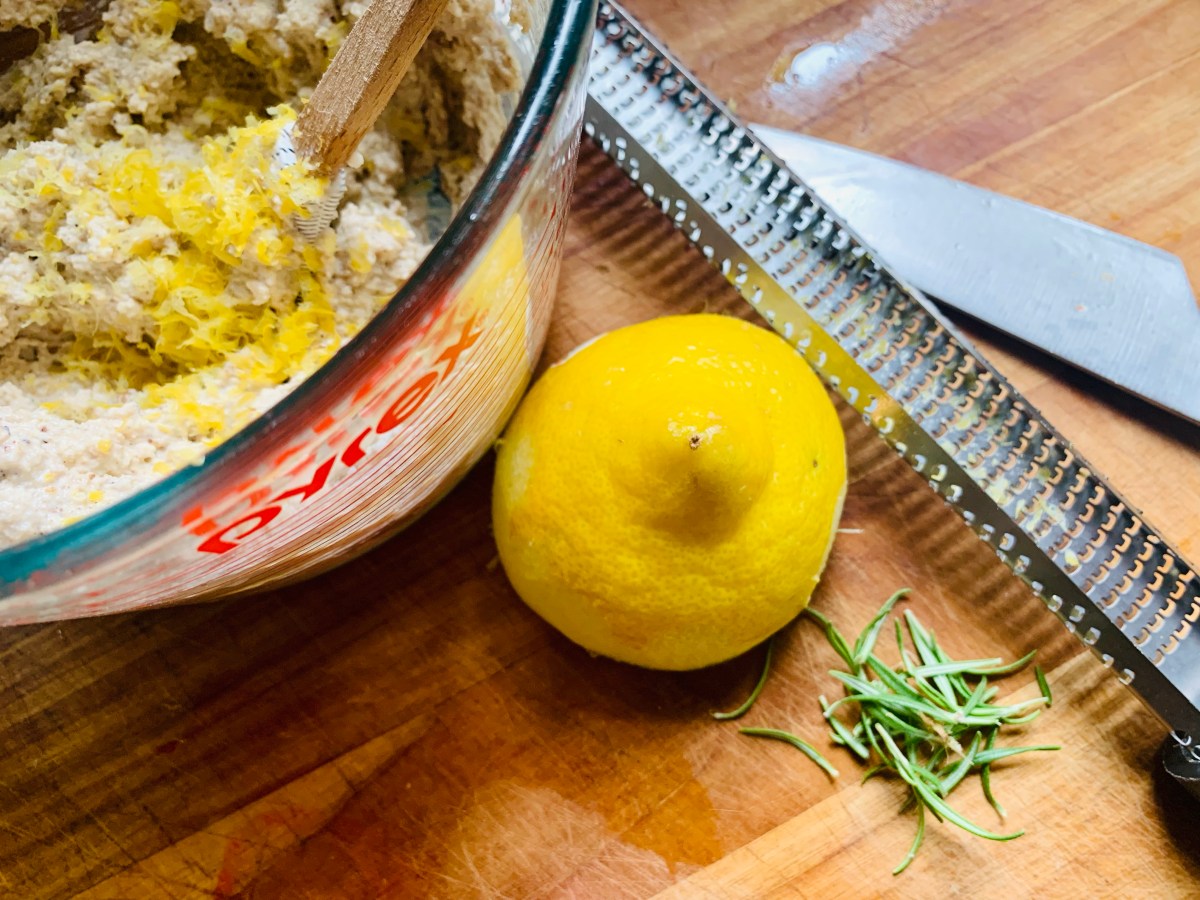 Walnut Parsley Pasta Filling